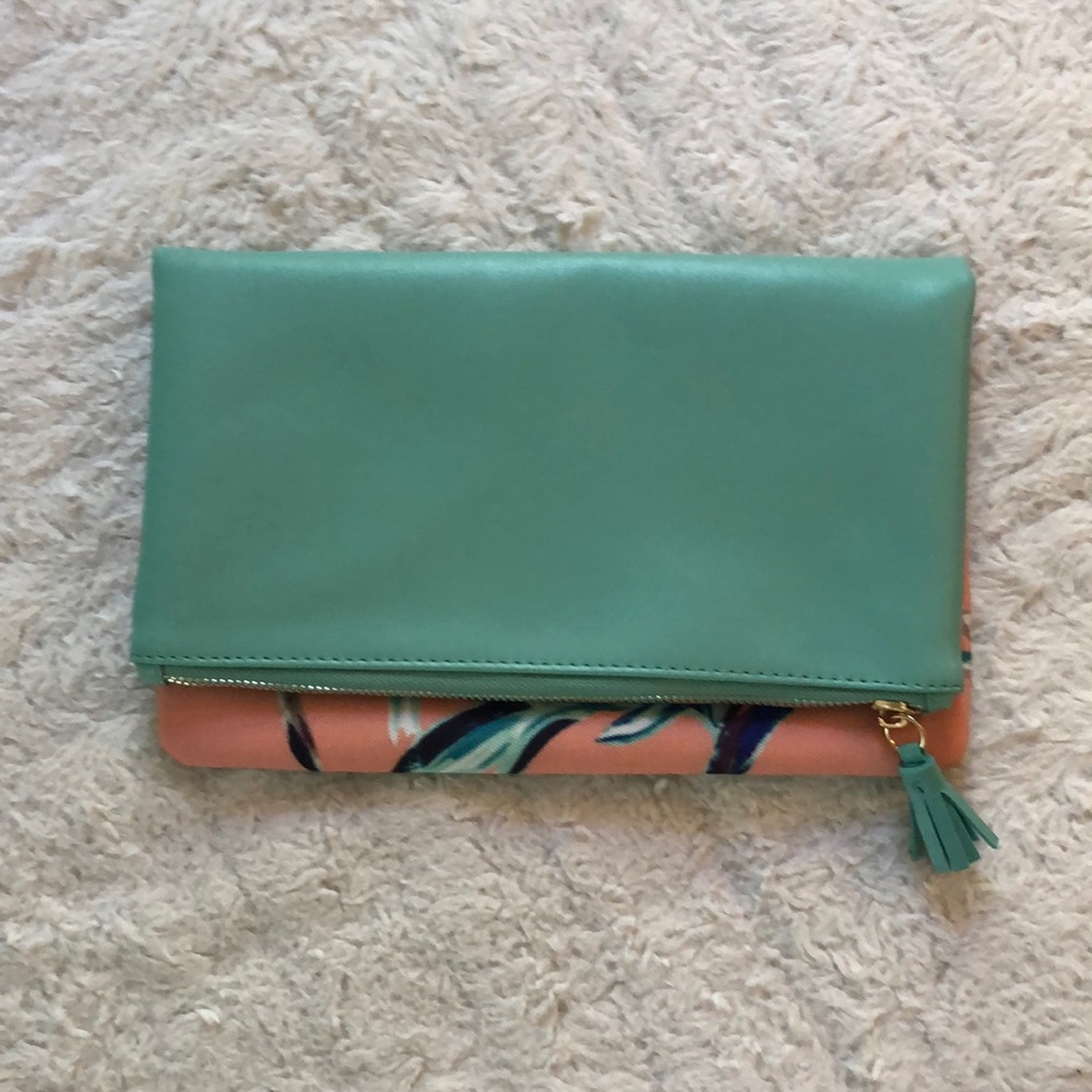 NEW Summer Clutch